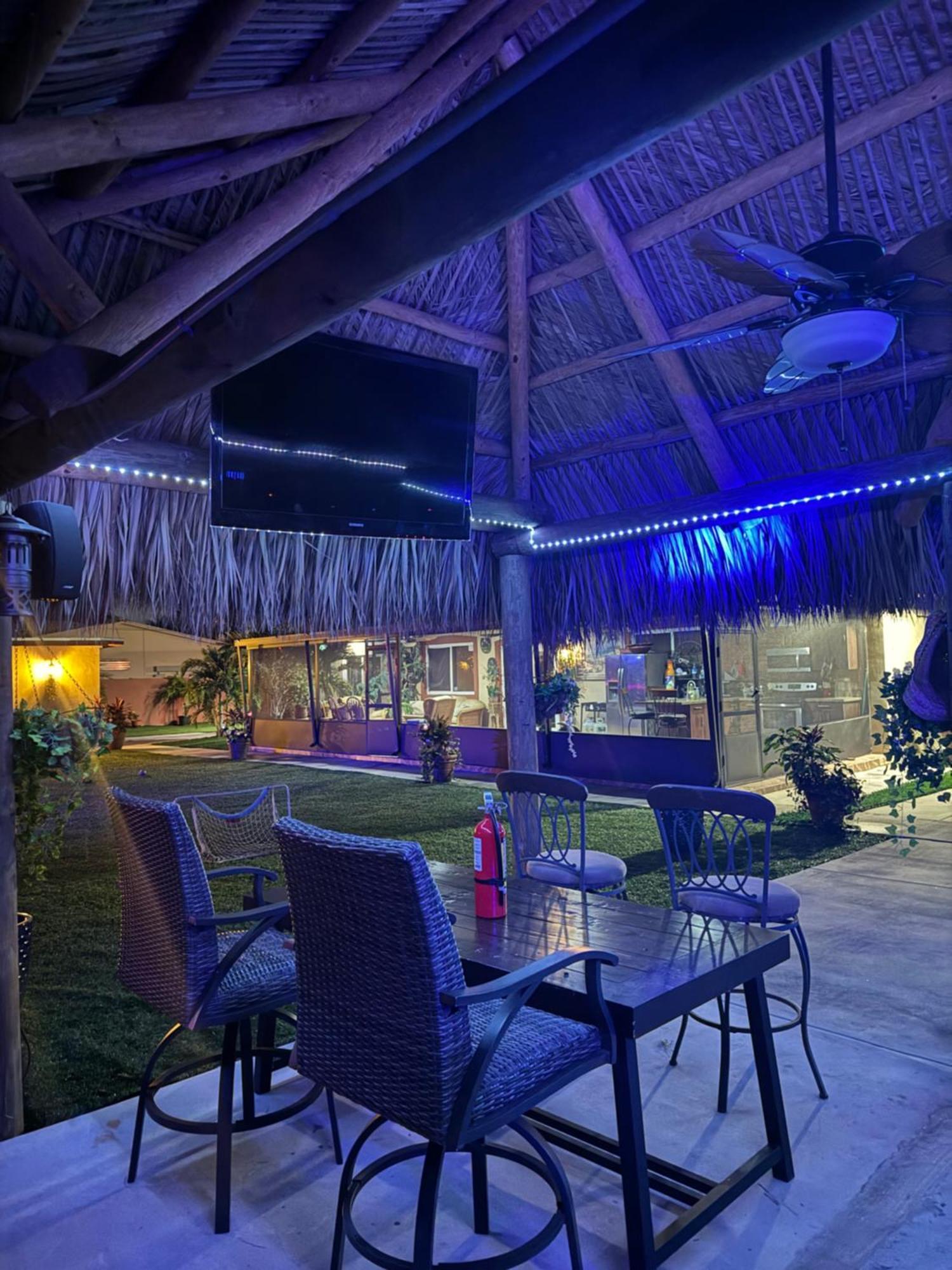 Paradise Oasis1 Golden Glades Экстерьер фото